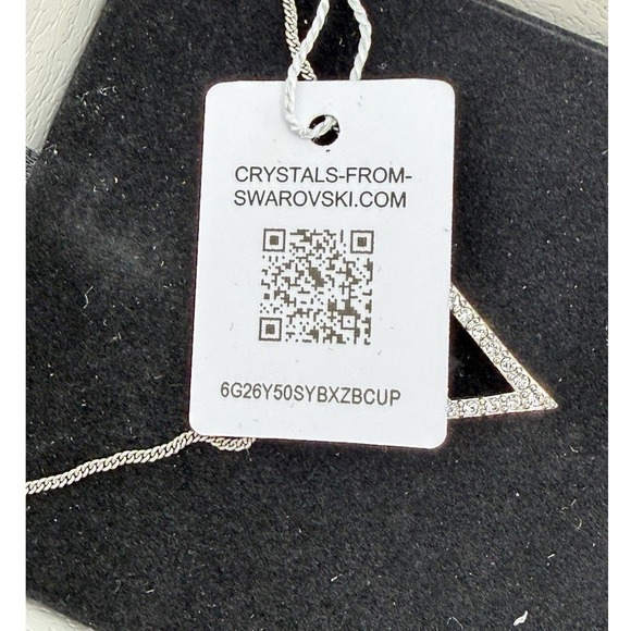 Swarovski Crystal V Pendant‎ Necklace Sterling Silver Chain w/ Gift Box NEW - Picture 3 of 7